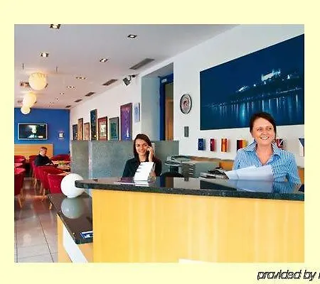 Blue Hotel Pressburg