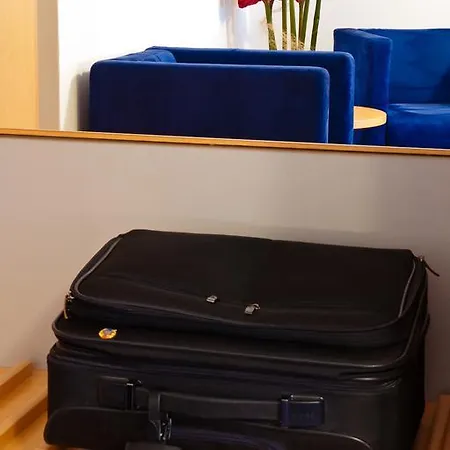 Hotel Blue