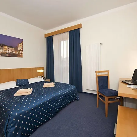 Blue Hotel 3*