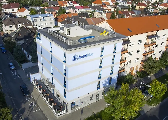 Blue Hotel 3*