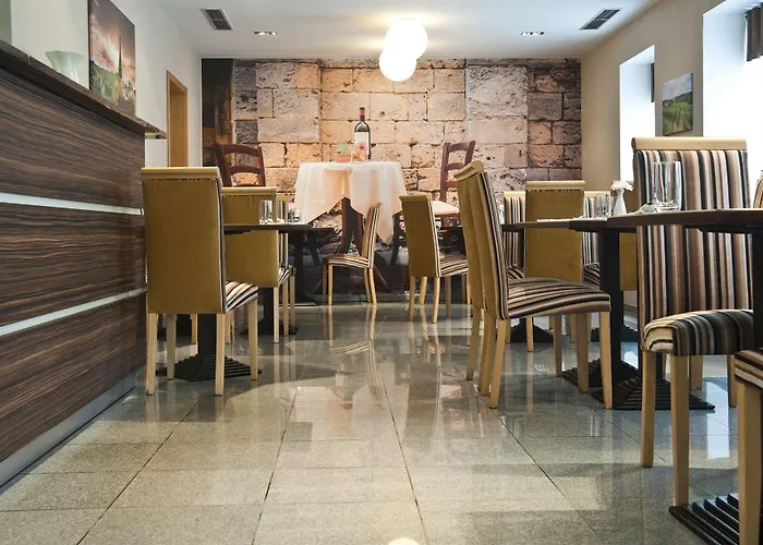 Blue 3* Братислава