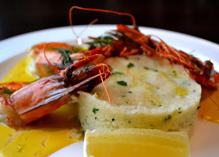 ホテル ブルー ブラチスラバ ブラチスラヴァ